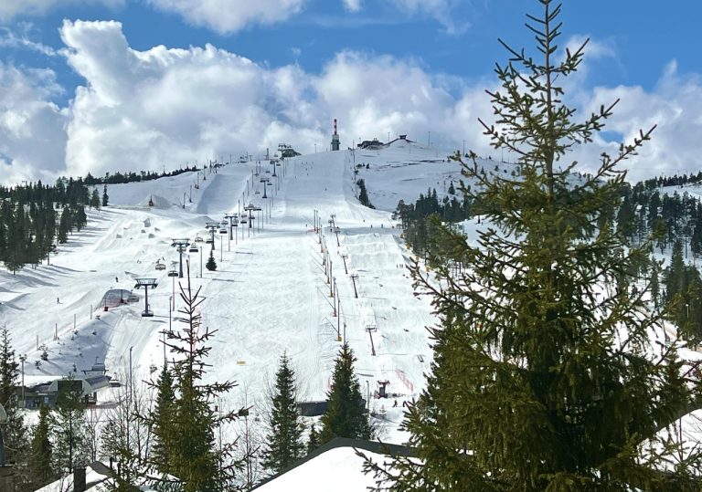 Winter ski slope in Ruka, Lapland Villas, Cabins Ruka, Cabins Ruka, Cabin Lapland